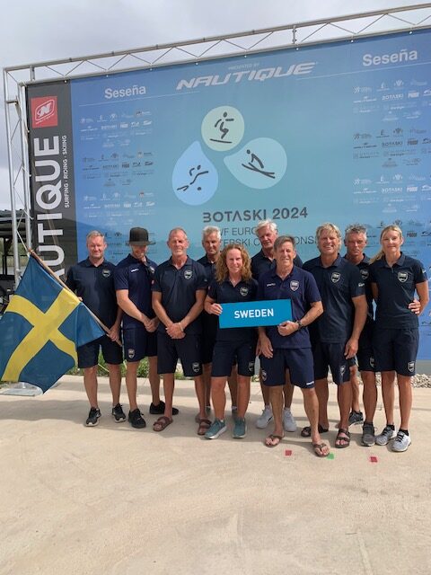 Vattenskidor – Sverige vann 8 medaljer inklusive ett lagsilver vid +35 EM i Spanien!